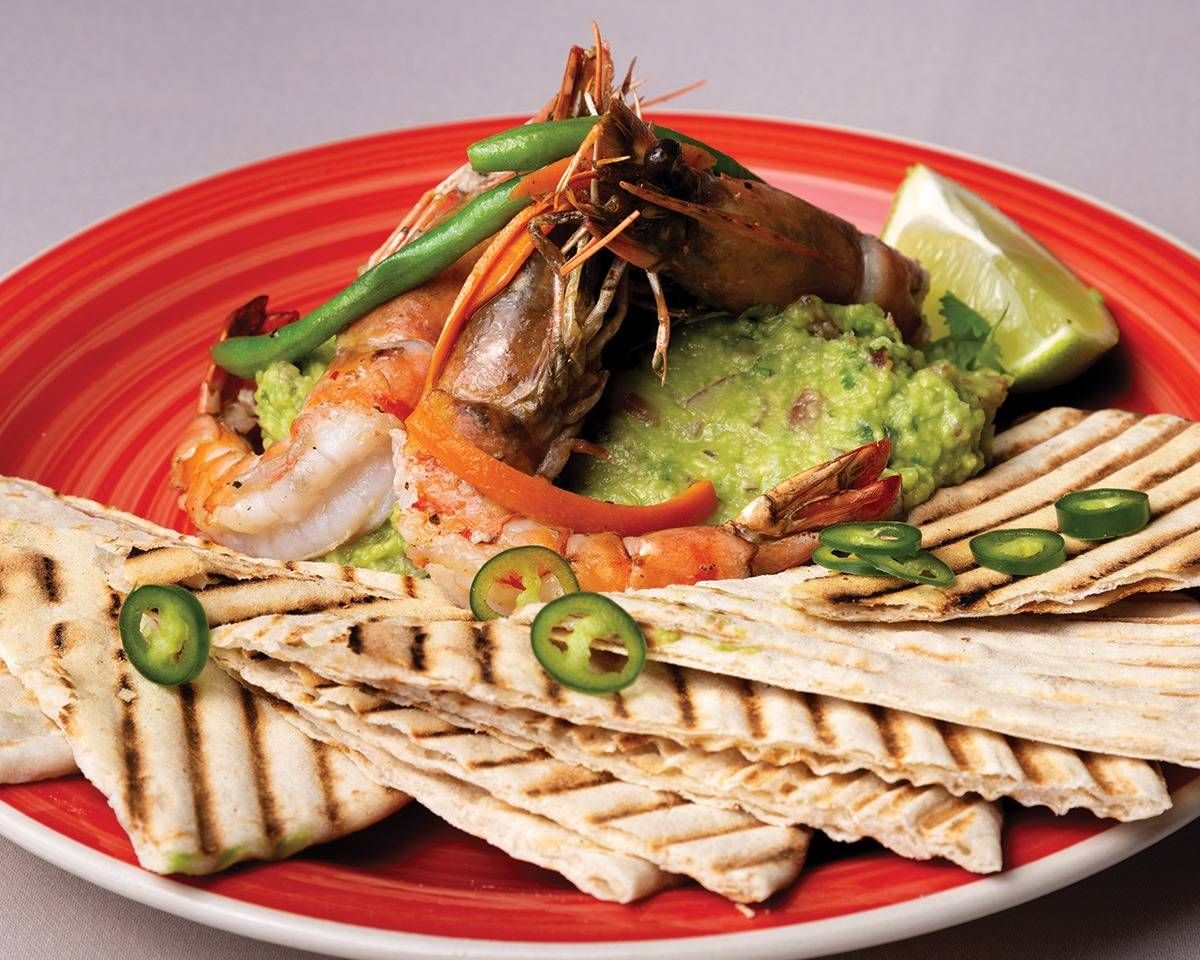 Guacamole cu Creveti si nachos